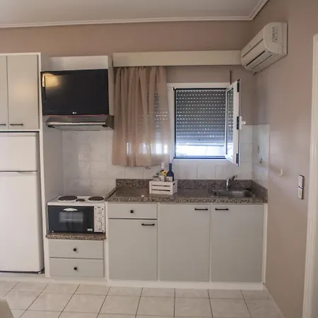 K Downtown & شقة Lefkáda